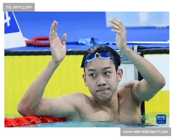 男子1500米自由泳决赛：张展硕后半程发力击败费立纬